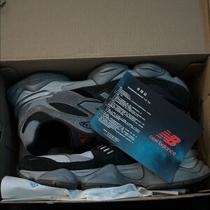 Dark New balance 9060’s Brand new condition Size 9.5 Men